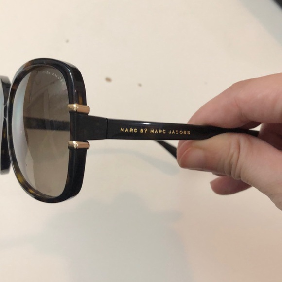 Marc by Marc Jacobs Sunglasses - Picture 3 of 3